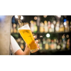 同樣是啤酒，“罐裝”和“瓶裝”選哪個(gè)好？