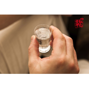 句句不說(shuō)酒，句句都是酒！